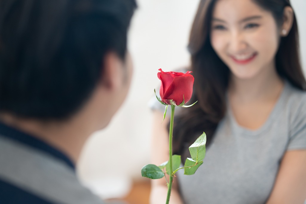 男性が思う彼女の好きなところ8選！「私のどこが好き？」と聞かれたときのNG回答3つ