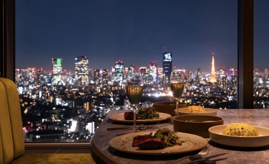 【恵比寿駅】39階からの夜景が広がる個室でアジアンメニューに舌鼓×誕生日にぴったりのホールケーキも「Longrain TOKYO」