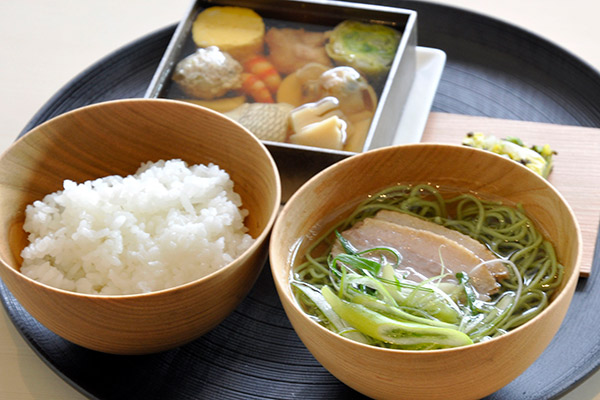 【表参道駅】旬の食材を活かした選べる和食ランチ×洗練された空間でリラックスしたひとときを「茶洒 金田中」