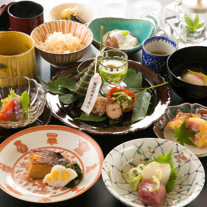 【千葉】お酒と美しい懐石料理に舌鼓！個室でプライベートな空間を大切にできる「懐石 斉藤」