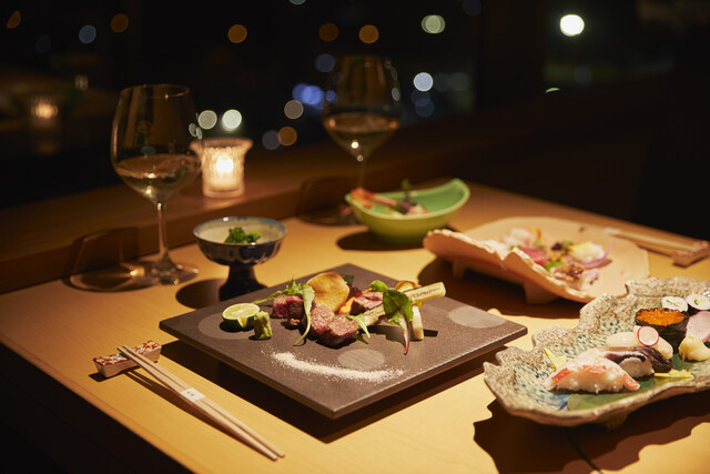 【成田】和モダンの安らぎの中で味わう旬の日本料理×空港の夜景を眺めながら告げる特別な想い 「日本料理 あづま ／ホテルマイステイズプレミア成田」