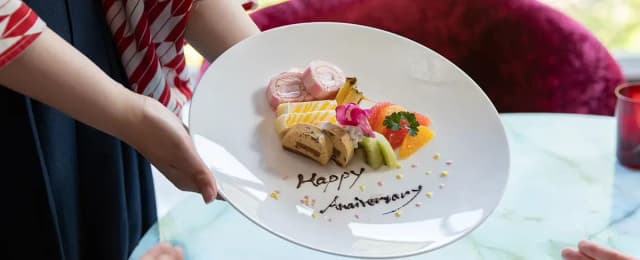 デザートプレート（1,210円 / 皿）