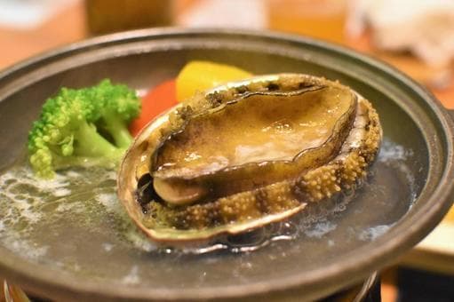 【追加一品】鮑の陶板焼き