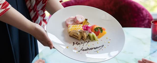 デザートプレート(1,210円 / 皿)